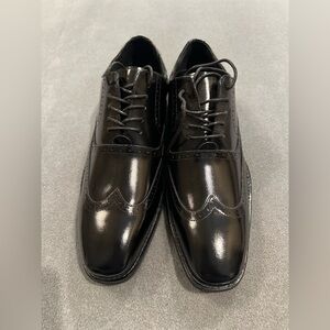 Stacy Adams Black Oxfords NWOT